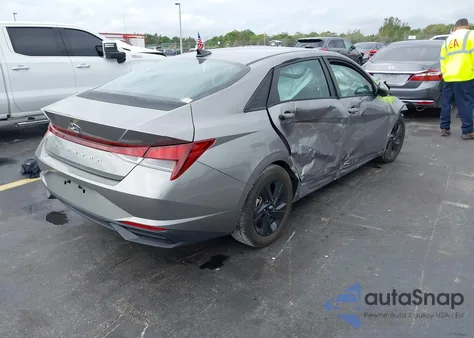 2022 Hyundai Elantra Sel from USA, damaged, VIN KMHLM4AG4NU311611